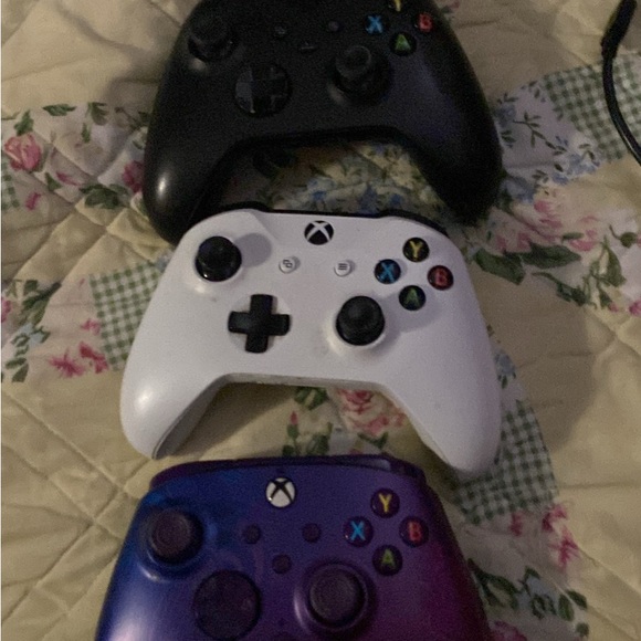 Gaming Controller Trio - Black, White, and Purple - Picture 1 of 1
